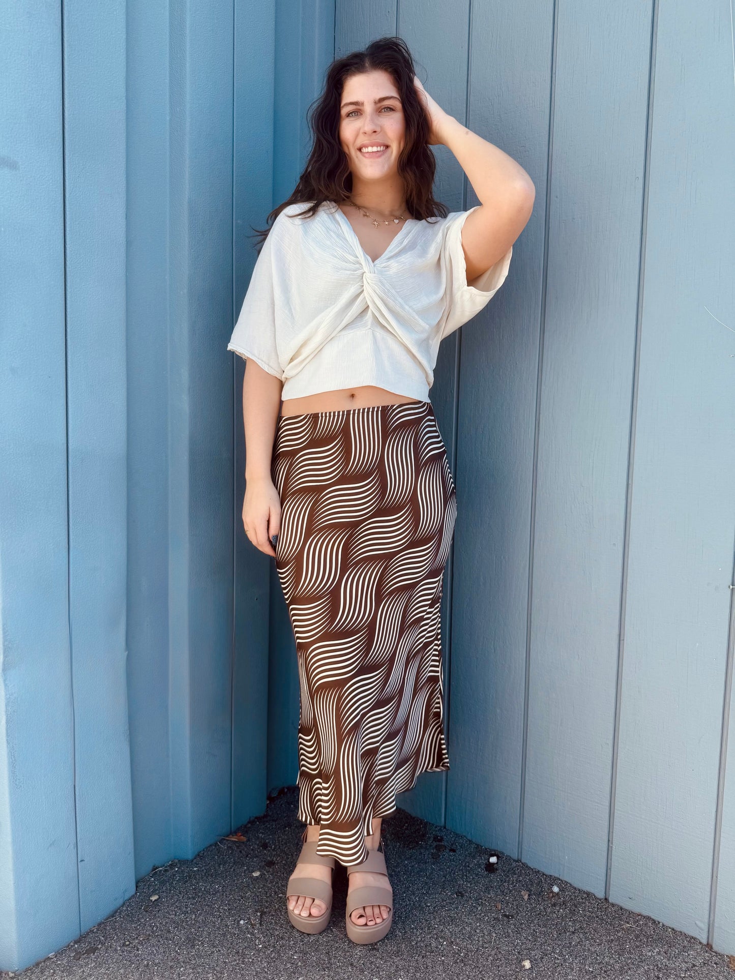 Crème Knotted V-Neck